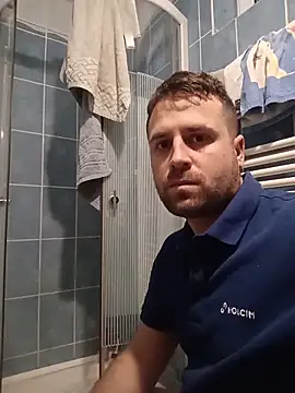 LucianM6 online show from 11/18/25, 02:32