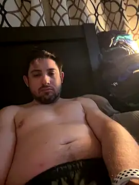 Snapshot of caliguy37 chatting on 12/04/24, 05:33 caliguy37 online show from 12/04/24, 05:33