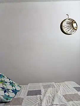 Iris love18 online show from 11/09/25, 12:25