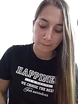 Iris love18 online show from 11/18/25, 08:46