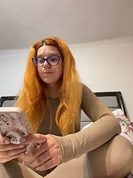 Snapshot of NadiraNoor chatting on 12/06/24, 09:02 NadiraNoor online show from 12/06/24, 09:02