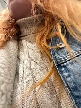 Snapshot of NadiraNoor chatting on 12/12/24, 07:04 NadiraNoor online show from 12/12/24, 07:04