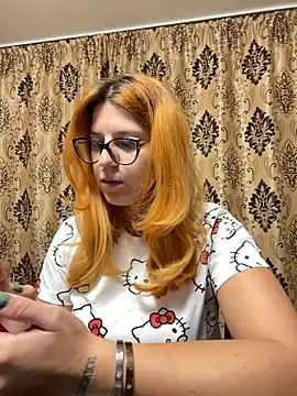 Snapshot of NadiraNoor chatting on 01/11/25, 06:23 NadiraNoor online show from 01/11/25, 06:23