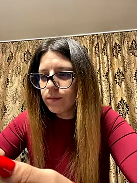 Snapshot of NadiraNoor chatting on 10/09/25, 06:50 NadiraNoor online show from 10/09/25, 06:50