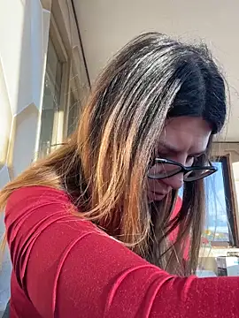 Snapshot of NadiraNoor chatting on 10/12/25, 02:49 NadiraNoor online show from 10/12/25, 02:49