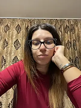 Snapshot of NadiraNoor chatting on 10/23/25, 05:01 NadiraNoor online show from 10/23/25, 05:01