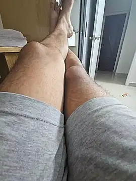 Snapshot of desi_strip_alfa chatting on 12/28/24, 07:11 desi strip alfa online show from 12/28/24, 07:11