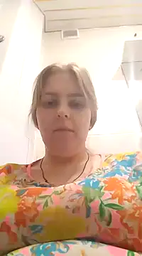 Lady nice cat online show from 02/19/25, 07:39