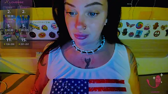 EllieOz online show from 11/15/25, 03:30