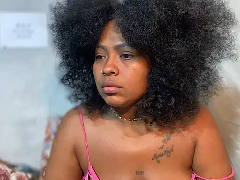 Snapshot of miss-jackson1 chatting on 02/19/25, 10:01 miss-jackson1 online show from 02/19/25, 10:01