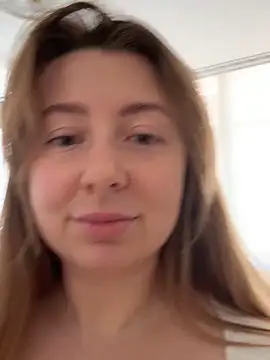 curvyflawless online show from 10/16/25, 08:04