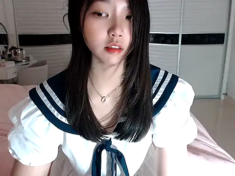 Snapshot of -Lucky_Girl chatting on 03/15/25, 03:06 -Lucky Girl online show from 03/15/25, 03:06