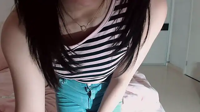 -Lucky Girl online show from 10/26/25, 02:34