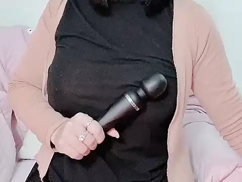 Bella Babi online show from 01/19/25, 10:17