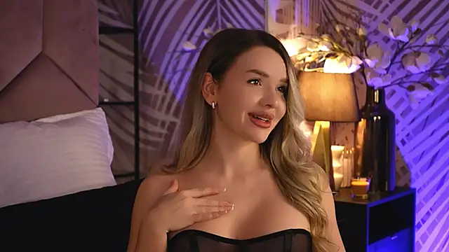 KatyaBelle online show from 11/17/25, 08:58