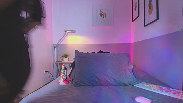 shybutdirtygirrll online show from 02/27/25, 03:15