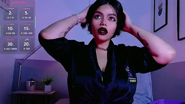 shybutdirtygirrll online show from 10/30/25, 07:36