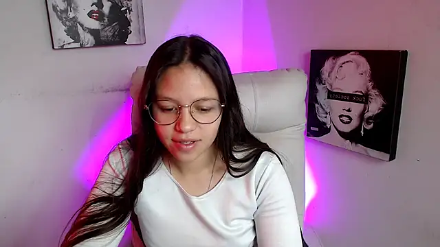 SamanthaRoldaan online show from 03/17/25, 02:12