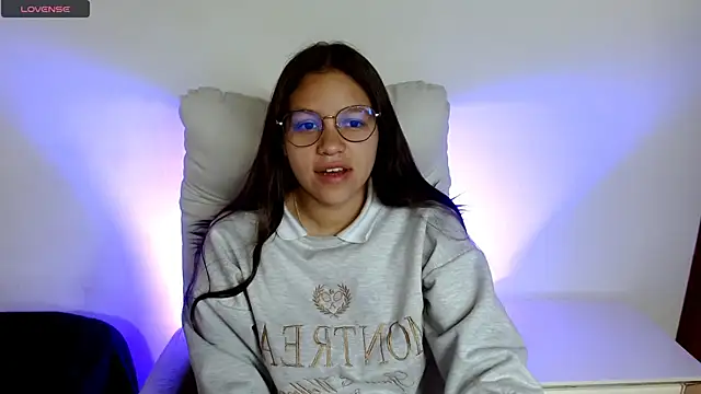 SamanthaRoldaan online show from 03/18/25, 01:31