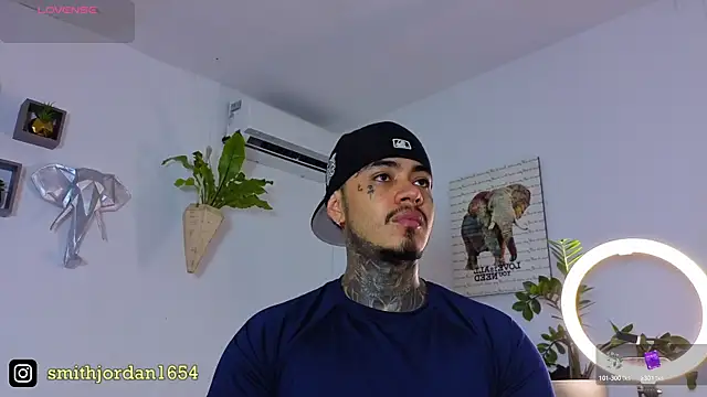 JordanSmiith  online show from 10/01/25, 09:43