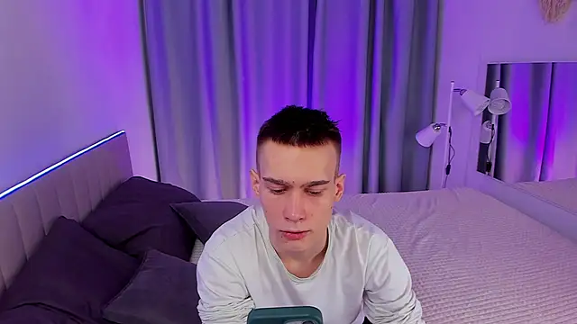 Kevin Kesi online show from 02/01/25, 10:15