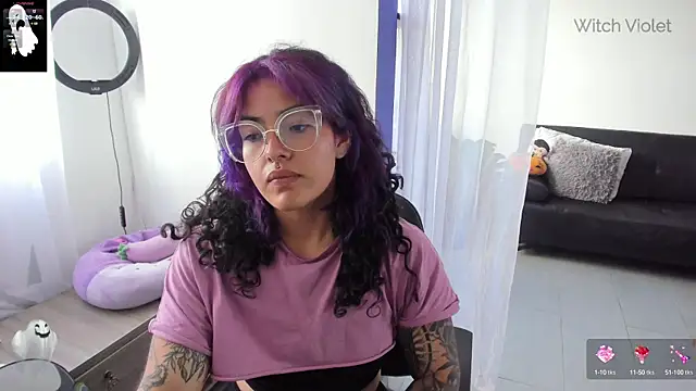 Snapshot of witchviolet chatting on 01/23/25, 09:50 witchviolet online show from 01/23/25, 09:50