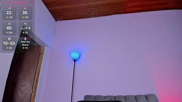 zoe6x online show from 11/29/25, 02:20