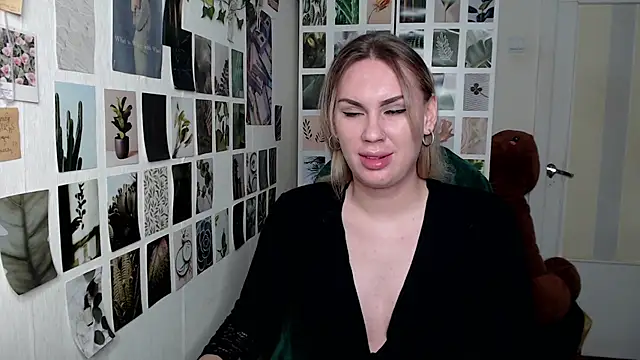 CapriScorpion online show from 09/21/25, 11:34