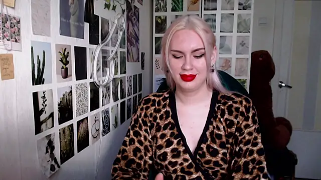 CapriScorpion online show from 10/08/25, 11:52