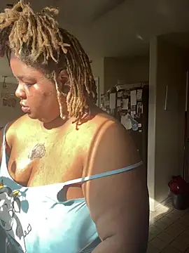 kweenxkarma online show from 09/08/25, 09:14