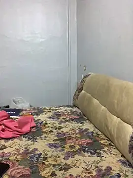 Snapshot of Arabian-B chatting on 02/19/25, 02:12 Arabian-B online show from 02/19/25, 02:12