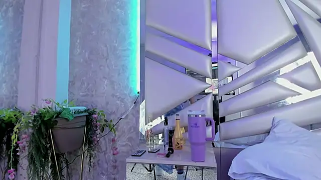 Miia002 online show from 01/31/25, 06:35