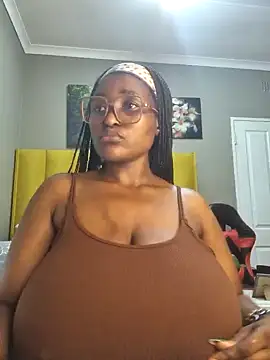 Bustygoddess32 online show from 01/03/25, 09:57