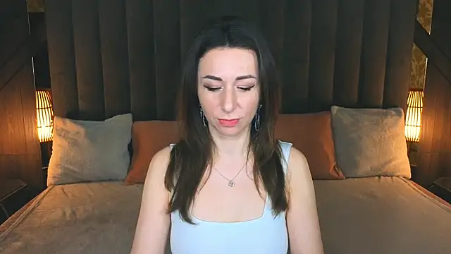 Snapshot of KimmmLi chatting on 10/17/25, 06:16 KimmmLi online show from 10/17/25, 06:16