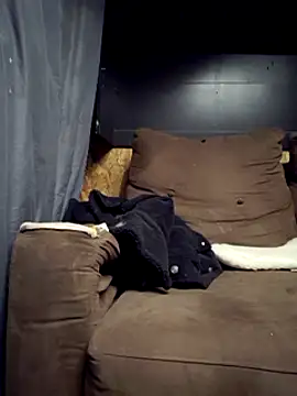 cdressupdiva online show from 02/03/25, 01:30