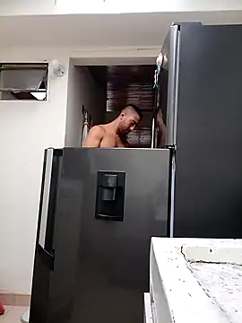 sebasxx97 online show from 02/05/25, 01:22