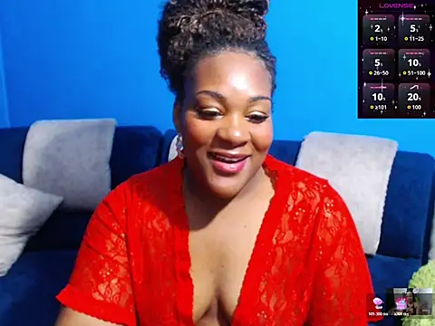 Snapshot of the_pearl199 chatting on 11/16/25, 03:01 the pearl199 online show from 11/16/25, 03:01