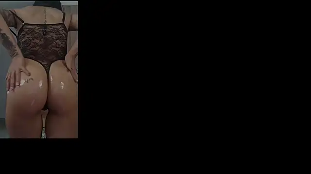 Alaia Asuka online show from 10/26/25, 04:24