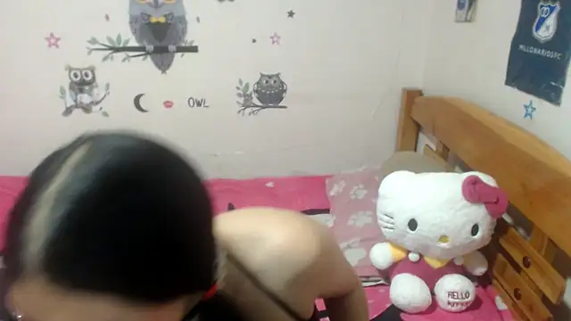 montthbluee online show from 11/26/25, 04:57