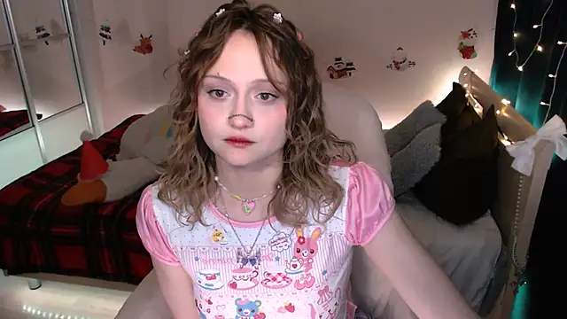 Snapshot of MariaMango chatting on 12/02/24, 01:36 MariaMango online show from 12/02/24, 01:36