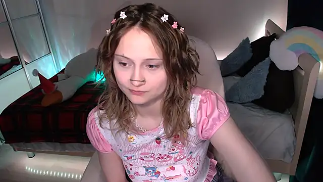 Snapshot of MariaMango chatting on 12/13/24, 01:59 MariaMango online show from 12/13/24, 01:59