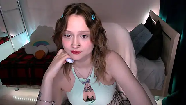 Snapshot of MariaMango chatting on 12/27/24, 03:04 MariaMango online show from 12/27/24, 03:04