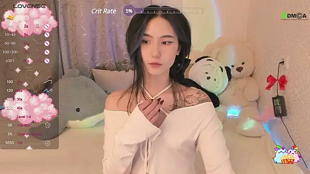 EmmaHixLove online show from 01/11/25, 01:32