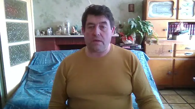 Snapshot of sympatrique chatting on 03/02/25, 02:00 sympatrique online show from 03/02/25, 02:00
