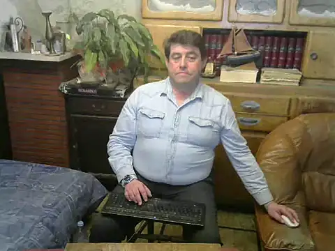 Snapshot of sympatrique chatting on 03/11/25, 05:46 sympatrique online show from 03/11/25, 05:46