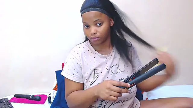 Xoli 11 online show from 10/09/25, 01:25