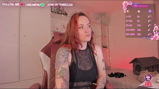 Snapshot of Domina_Deivis chatting on 01/19/25, 11:23 Domina Deivis online show from 01/19/25, 11:23
