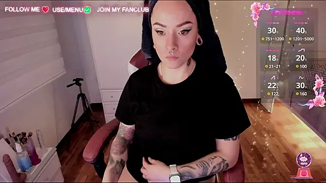Snapshot of Domina_Deivis chatting on 02/05/25, 07:07 Domina Deivis online show from 02/05/25, 07:07