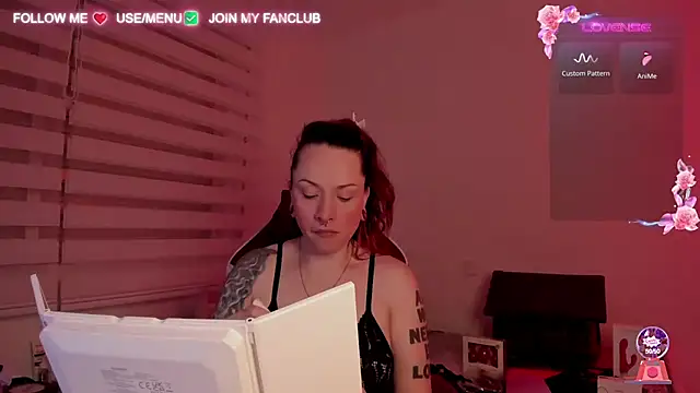 Snapshot of Domina_Deivis chatting on 02/26/25, 06:04 Domina Deivis online show from 02/26/25, 06:04