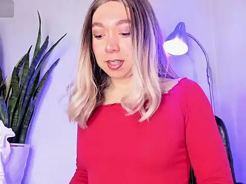 victoria qq online show from 10/26/25, 04:13